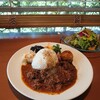 忙しい季節にはお店でランチを
