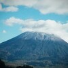 🗻羊蹄山に⛄雪がっー！！❄️