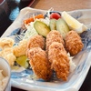 【新湊漁港】「きっときと亭」富山らしさを感じる紅白丼と平日限定カキフライ定食