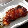 ガチ和食の顔して加熱はレンジ4分。老舗魚屋店主が教える「ブリの照り煮」1人メシレシピ【魚屋三代目】