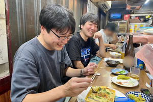 お酒はやめられないけど、健康に生きたい。飲み過ぎてばかりの僕らにフォーネスビジュアスが勇気をくれた（パリッコ&スズキナオ）
