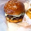 国道を挟んだ神戸須磨シーワールドの目の前にあるバーガーショップ「BURGER & STEAK BULL BULL」に行って来ました