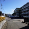 2025/02/11 東府中・府中本町散歩 03 府中八幡町二丁目アパート/八幡町第２公園・八幡宿碑/稲荷神社/競・東府中6号踏切/馬坂/天地の坂/八幡町公園