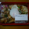 安目の弁当もいいものです。