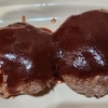 お手製ハンバーグと中華スープで乾杯！
