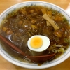 【今週のラーメン３０５０】 楽喜亭 （東京・三田） カレーラーメン  ～リーマンおやじを引き寄せるハートフル路地裏カレー麺！