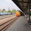 カオヤイ・パクチョンからバンコクへの行き方　鉄道と乗り合いバンの利用方法