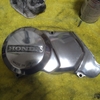 HONDAロゴの周りを塗ってみました。
