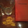 すっごい久しぶりの『Hard Rock CAFE』、ここは横浜店。　何十年か前に六本木のお店に行ったのが最後だったか・・・！！