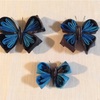 つまみ細工 青い蝶と青い花