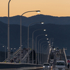 夕暮れの琵琶湖大橋