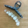 髪を切ったのでヘアクリップを手放す。最小限にしておいて良かった。
