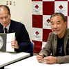 【Today's English】Murakami to donate personal archive to Tokyo alma mater