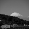 鎌倉円覚寺弁天茶屋前から眺める富士山