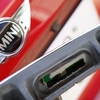 【MINI】 トランクオープナーの修理