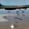 自戦闘機と米爆撃機、朝鮮半島沖上空で共同訓練って、どういう意味？