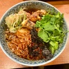 【新店】蕎麦つぐみ食堂 銀座店（新富町）青森ゲソ天そば＋焦がし小えび＋パクチー