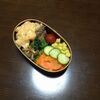 今週のミニタッパー弁当と曲げわっぱ弁当と、吐き気のスイッチが分からん。