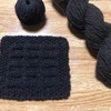 国産羊毛手紡ぎ糸でコースターを編みました〜はじまりのセーター展