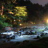 草津の夜！湯畑からすぐ、西の河原公園のライトアップが穴場で素敵