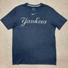 【NIKEからヤンキースのTシャツが入荷！】