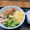 714【吉野家】チーズ牛サラダで朝から満腹！プリカを出したら店長がビックリした話
