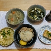 納豆卵かけごはん。高野豆腐。野菜味噌汁