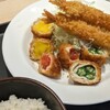 海老フライ（2尾）＆3種野菜の鶏むね肉巻きかつ定食