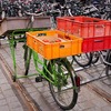 留学生からの疑問・質問③　図書館前にとまっている緑の自転車はなんですか？