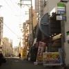 自動レジの寂しさと人間味の共存