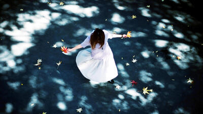 写真家 岩倉しおりさんインタビュー「自分の手が届く場所にある、美しい瞬間を残していきたい」