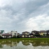 雨の早朝の松山