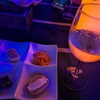 ロシアだかウズベキだかの料理を食すオシャレおじさん