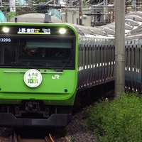 山手線環状運転100周年記念ラッピングトレインを撮る - 川崎鶴見鉄道録