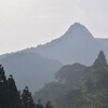 梅雨晴間の奥物部遊山　道端の風景