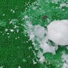 雪が降ったら雪だるま　貴重な雪は〇〇で保管