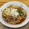 【今週のラーメン５０８８】丸幸（東京・武蔵境）ラーメン ＋ メンマ皿 ＋ アサヒスーパードライ ＋ 多満自慢生貯蔵酒DRY　〜オヤジどもを癒す旨さ！年末多忙のストレスに染み入る安らぎのノスタルジックな中華そば！