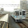 高松駅で気動車が止まる1000形