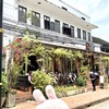 ラオスの世界遺産の街”ルアンパバーン”のメイン通り”サッカリン通り”は洗練＆おしゃれ