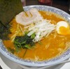 めん処十二社＠西新宿五丁目　辛味噌ラーメン、バイス、ホッピー