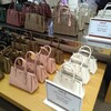 ヨーロッパでFURLAはもはやハイブランドではない件　冬のセール　ブリュッセルのアウトレット編