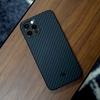 iPhone 12 Pro 滑りにくい超軽量オススメケース PITAKA MagEZ Case