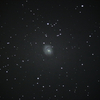 風変わりな棒渦巻銀河 NGC1637 エリダヌス座