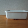 食品を入れていた琺瑯容器を、違う用途で使ってみる。