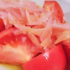 さっぱり副菜♪トマトとガリのサラダの作り方
