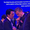米国防長官と交流する小泉進次郎氏を見ると「笑顔の裏に隠された、冷酷な売国計画」というフレーズを脳裏に浮かべるようになったのは高市政権が悪い