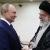 プーチン「イランにイスラエル攻撃延期を要請、仲介を申し出」