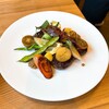 地元産のワインと共に