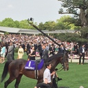 枕元に競馬。