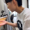 タイトなベリーショートのマッシュヘア▷週末の予約状況のお知らせ
